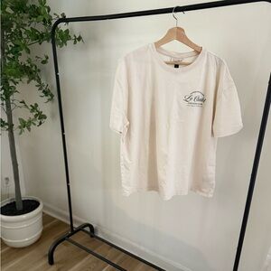 Universal Thread Graphic Tee